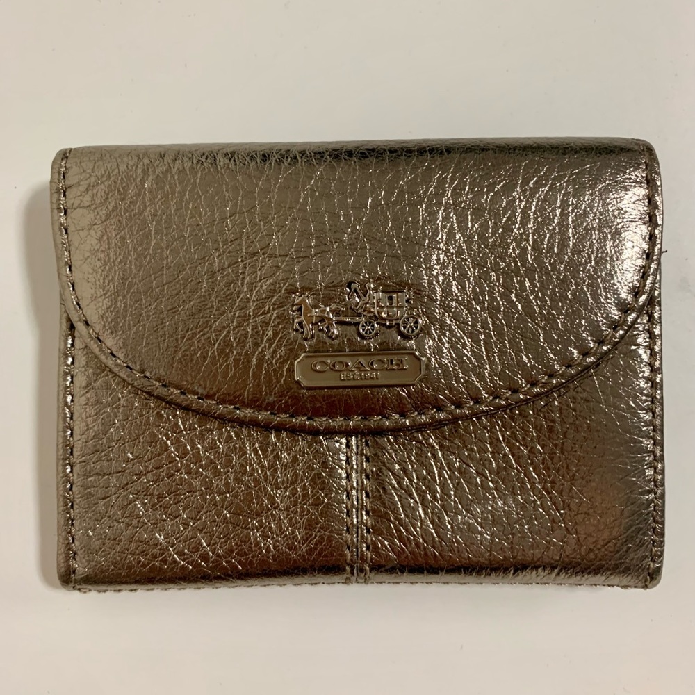 COACH small wallet.